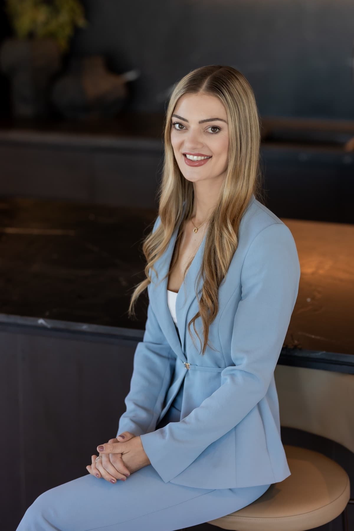 Rebecca Tickner explaining home loan structure
